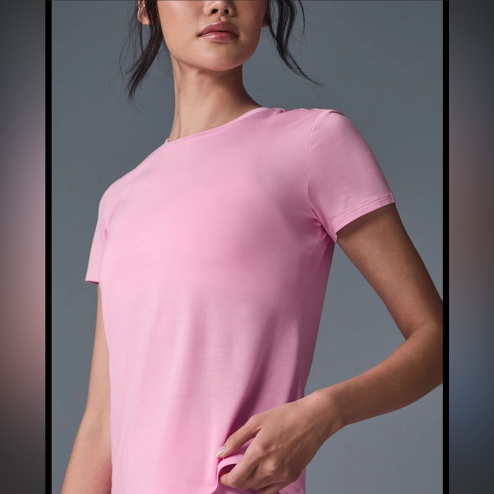Alo all day short sleeve sweet pink